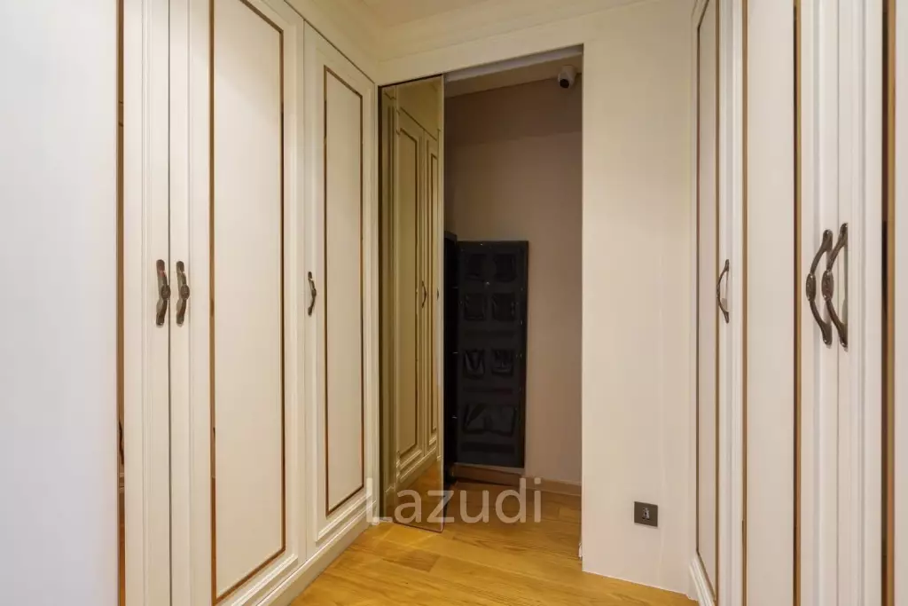 4 Bed 4 Bath 595 SQ.M  The Urban Reserve Rama 9-Motorway