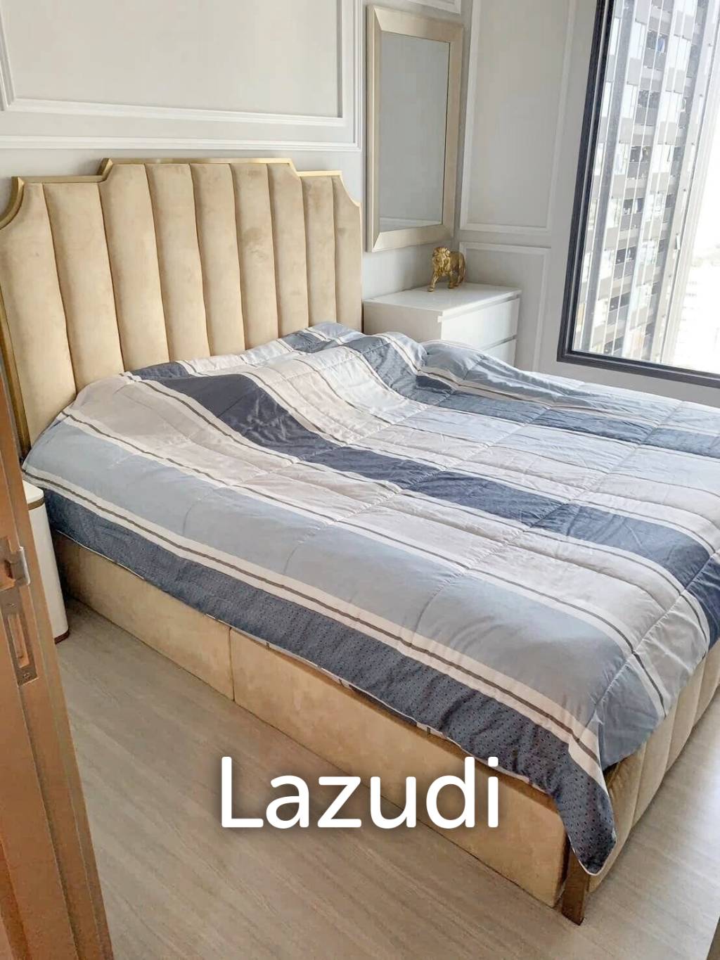 1 Bed 1 Bath 32 SQ.M LIFE Asoke - Rama 9