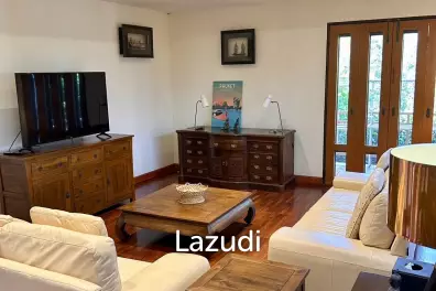 Stunning 3 beds 3 baths hillside Villa with Seaview