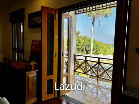 Stunning 3 beds 3 baths hillside Villa with Seaview