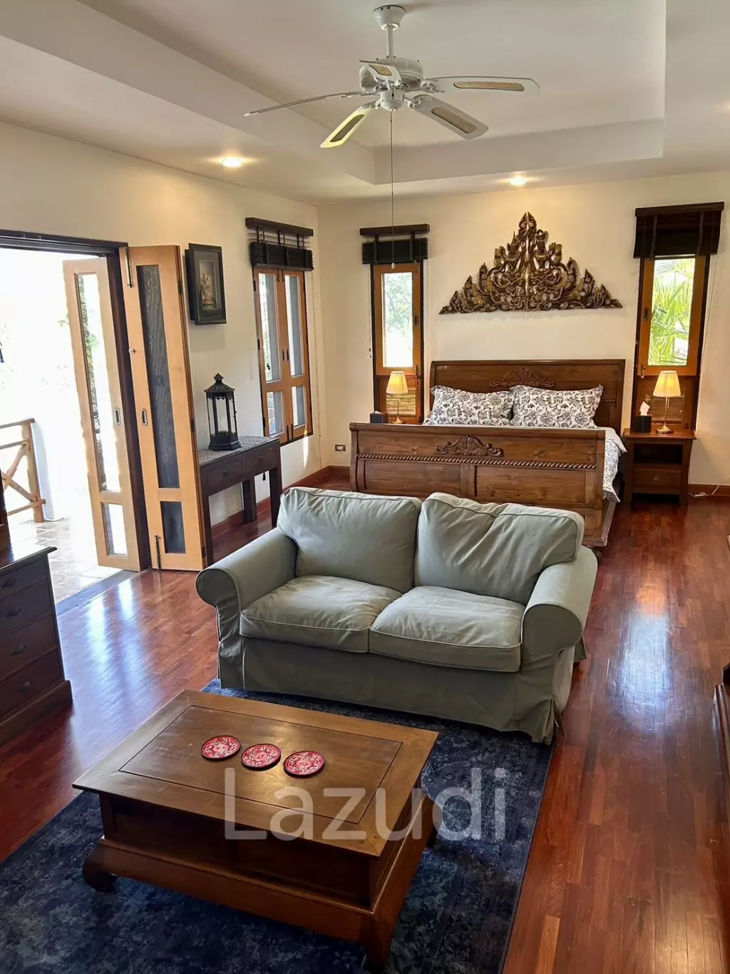 Stunning 3 beds 3 baths hillside Villa with Seaview