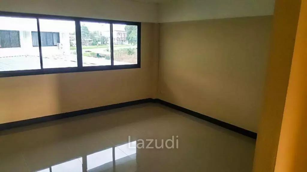 Townhouse for Sale in Mae Chan