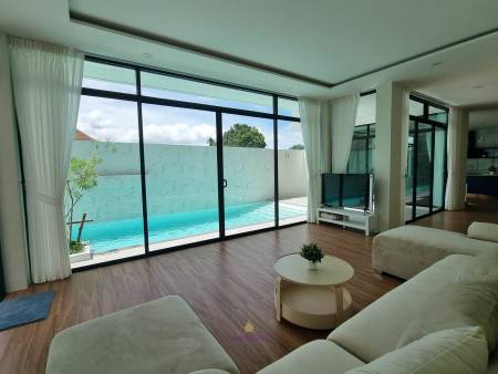 Brand New 3-Bedroom Pool Villa In Soi Suksan 2, Rawai