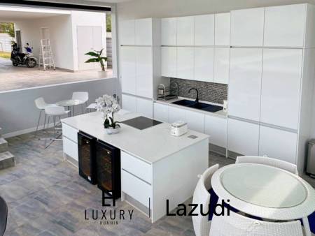 2,400 m² 4 Chambre 5 Salle de bain Villa Pour Louer