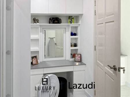 2,400 metro cuadrado 4 ` 5 Baño Villa de Alquiler