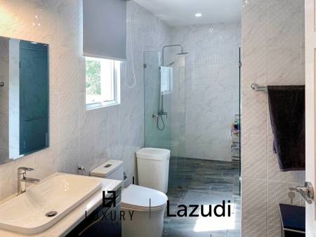 2,400 m² 4 Chambre 5 Salle de bain Villa Pour Louer