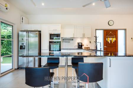 Mali Prestige : 3 Bedroom Pool Villa For Sale