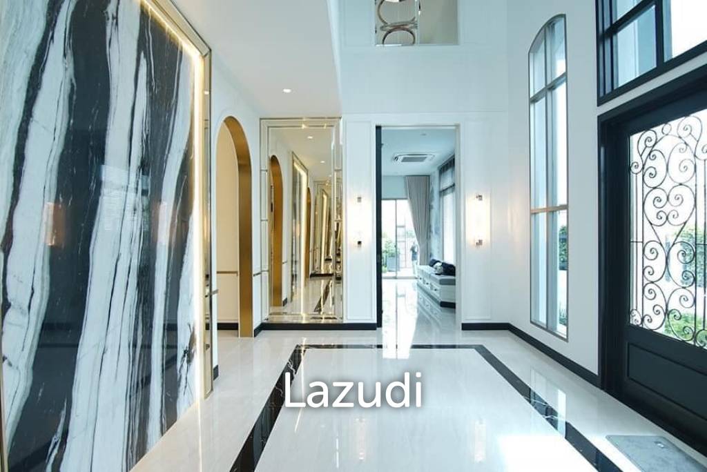 5 Bed 6 Bath 808 SQ.M Perfect Masterpiece Rama 9-Krungthep Kreetha