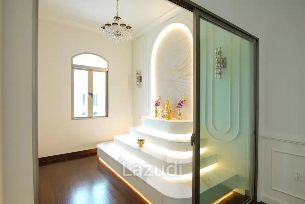 5 Bed 6 Bath 808 SQ.M Perfect Masterpiece Rama 9-Krungthep Kreetha