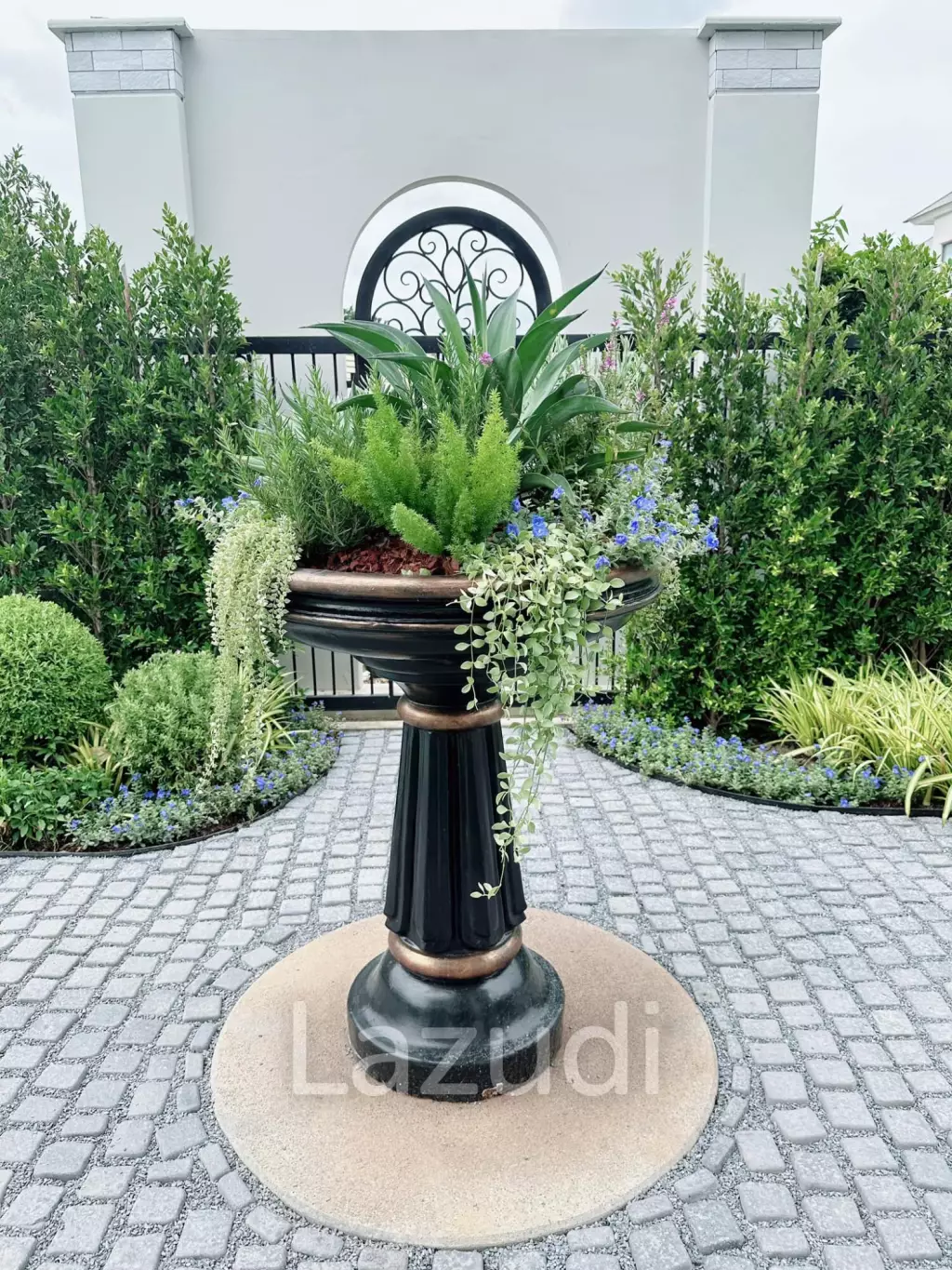 5 Bed 6 Bath 808 SQ.M Perfect Masterpiece Rama 9-Krungthep Kreetha