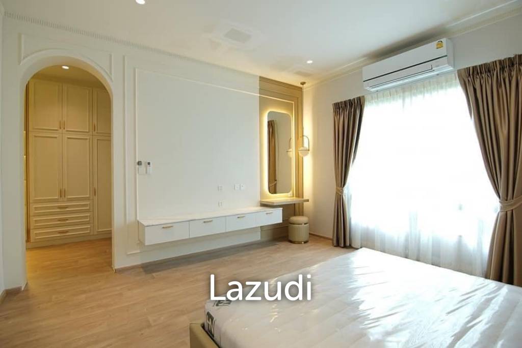5 Bed 6 Bath 808 SQ.M Perfect Masterpiece Rama 9-Krungthep Kreetha