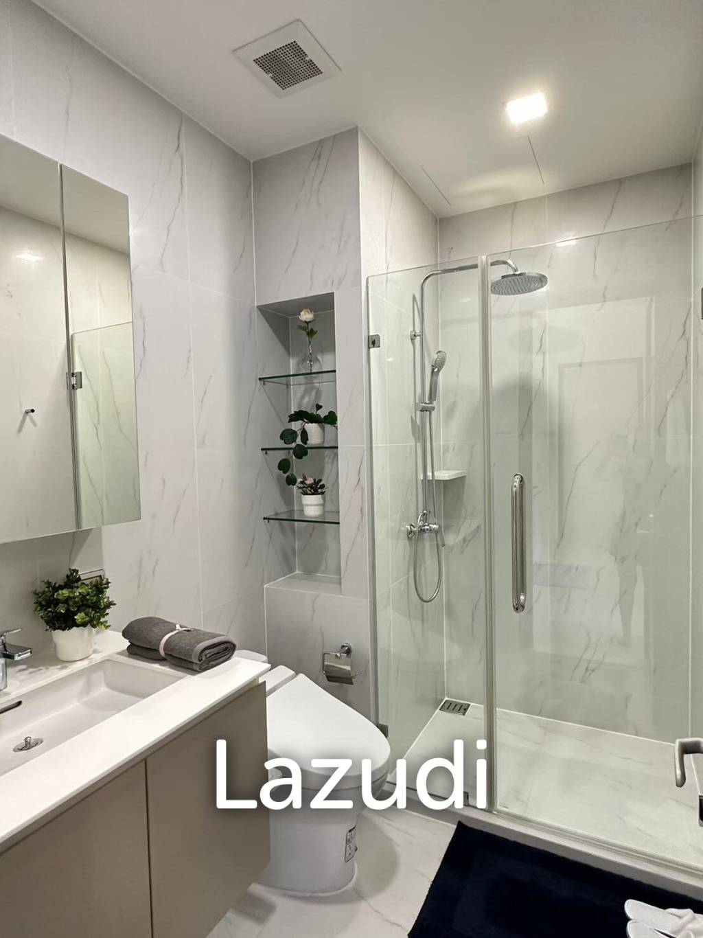 1 Bed 1 Bath 37 SQ.M Chewathai Residence Asoke
