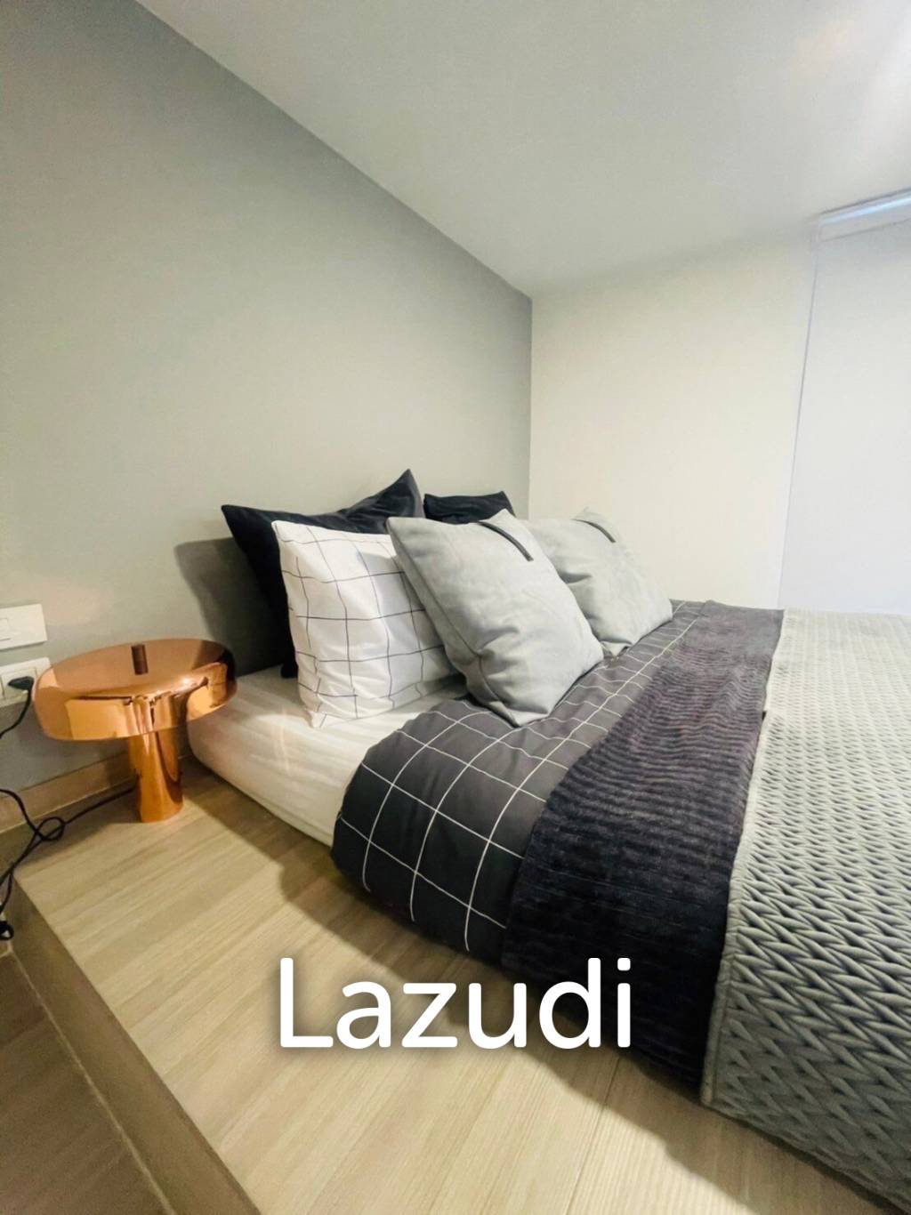 1 Bed 1 Bath 37 SQ.M Chewathai Residence Asoke