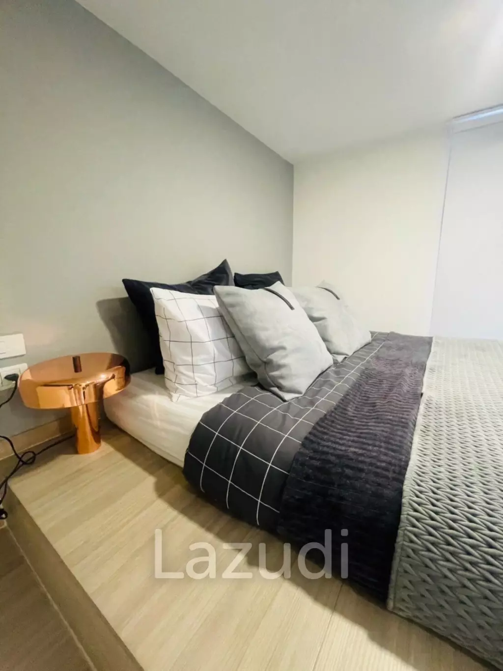 1 Bed 1 Bath 37 SQ.M Chewathai Residence Asoke