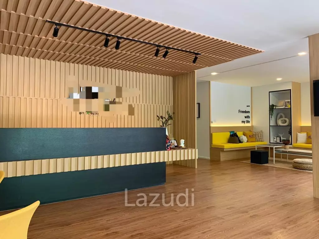 253 SQM Showroom Sukhumvit 76 Main Road BTS Bearing and Samrong