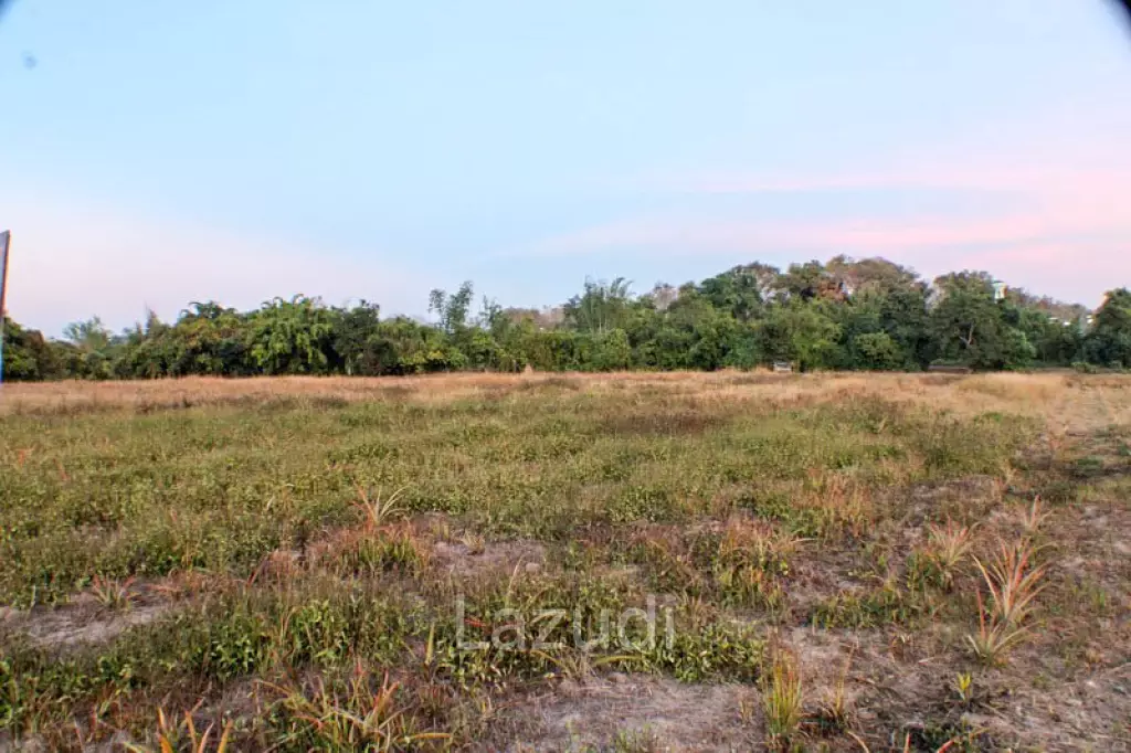Land for Sale in Good Location