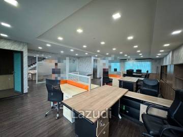 Ultra Luxury Home Office for rent in Bangna