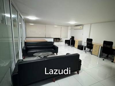 Ultra Luxury Home Office for rent in Bangna