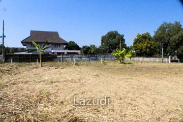 Land for Sale Good Location