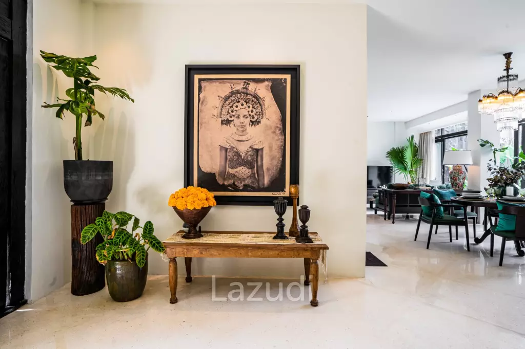 CONTEMPORARY VILLA IN KEROBOKAN WITH STRATEGIC LOCATION