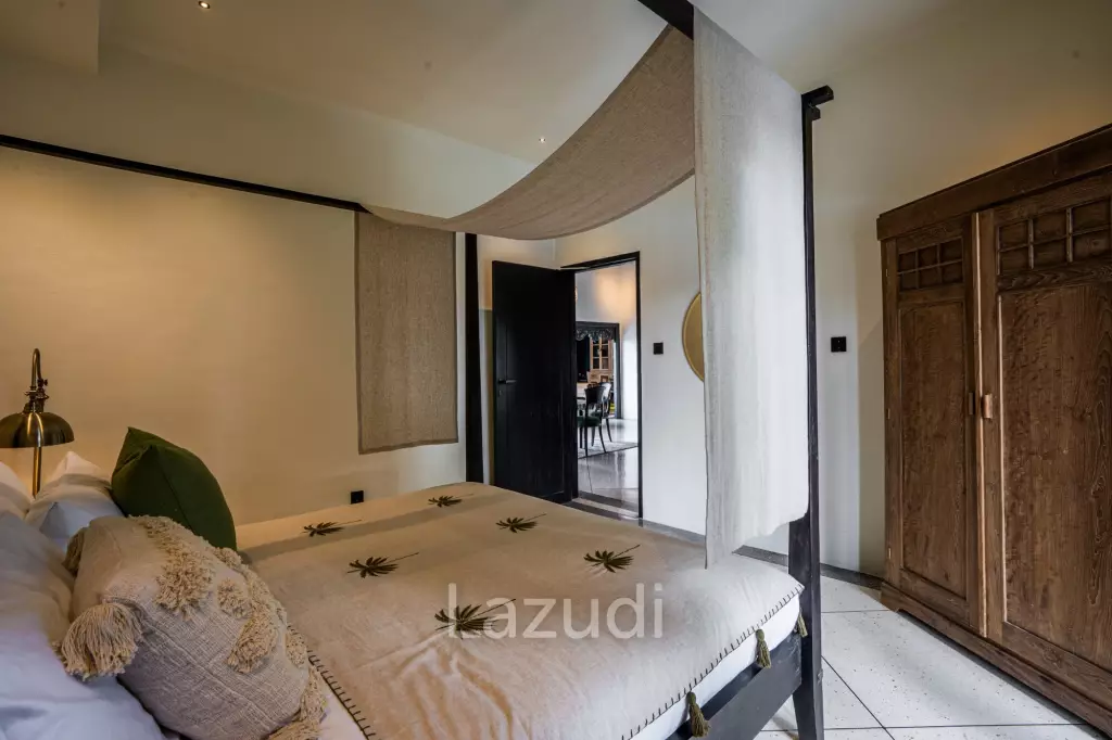 CONTEMPORARY VILLA IN KEROBOKAN WITH STRATEGIC LOCATION