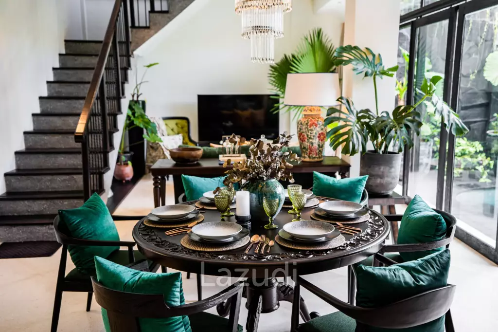 STYLISH VILLA IN KEROBOKAN WITH CONVENIENT ACCESS