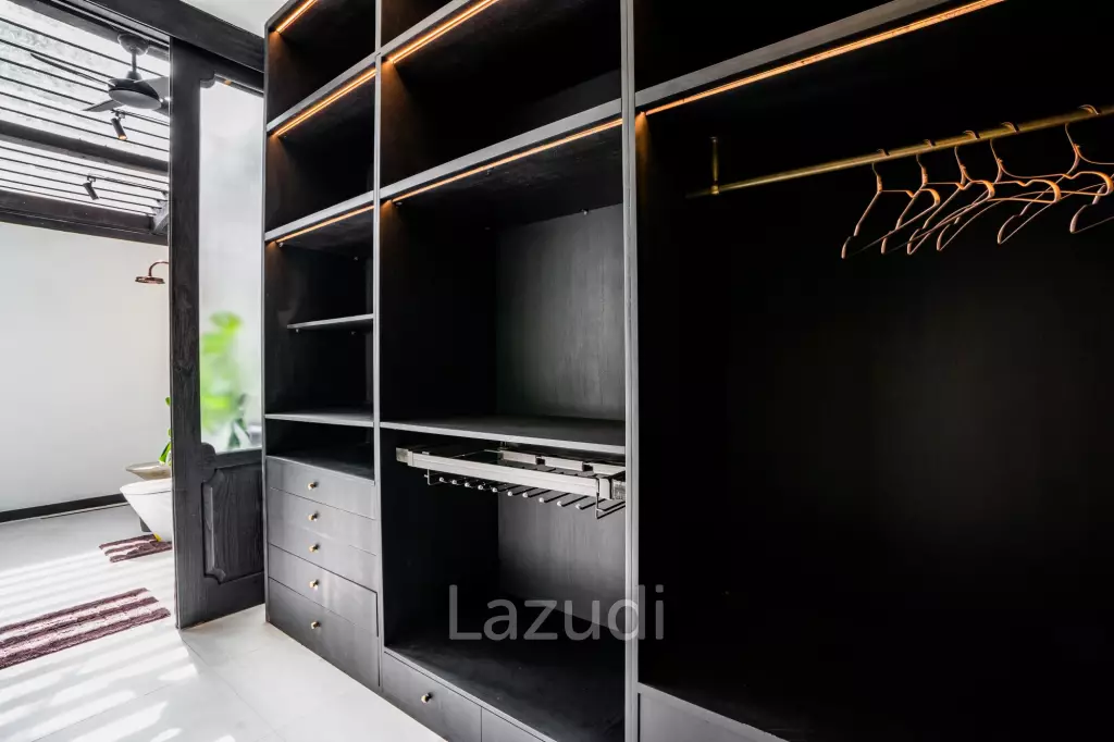 STYLISH VILLA IN KEROBOKAN WITH CONVENIENT ACCESS