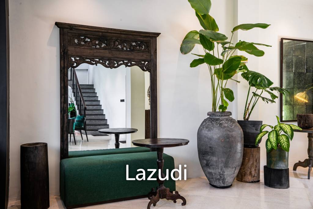 STYLISH VILLA IN KEROBOKAN WITH CONVENIENT ACCESS