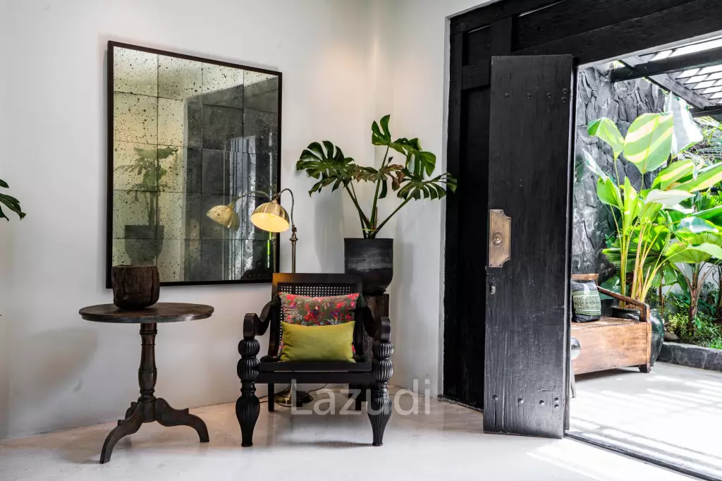 STYLISH VILLA IN KEROBOKAN WITH CONVENIENT ACCESS