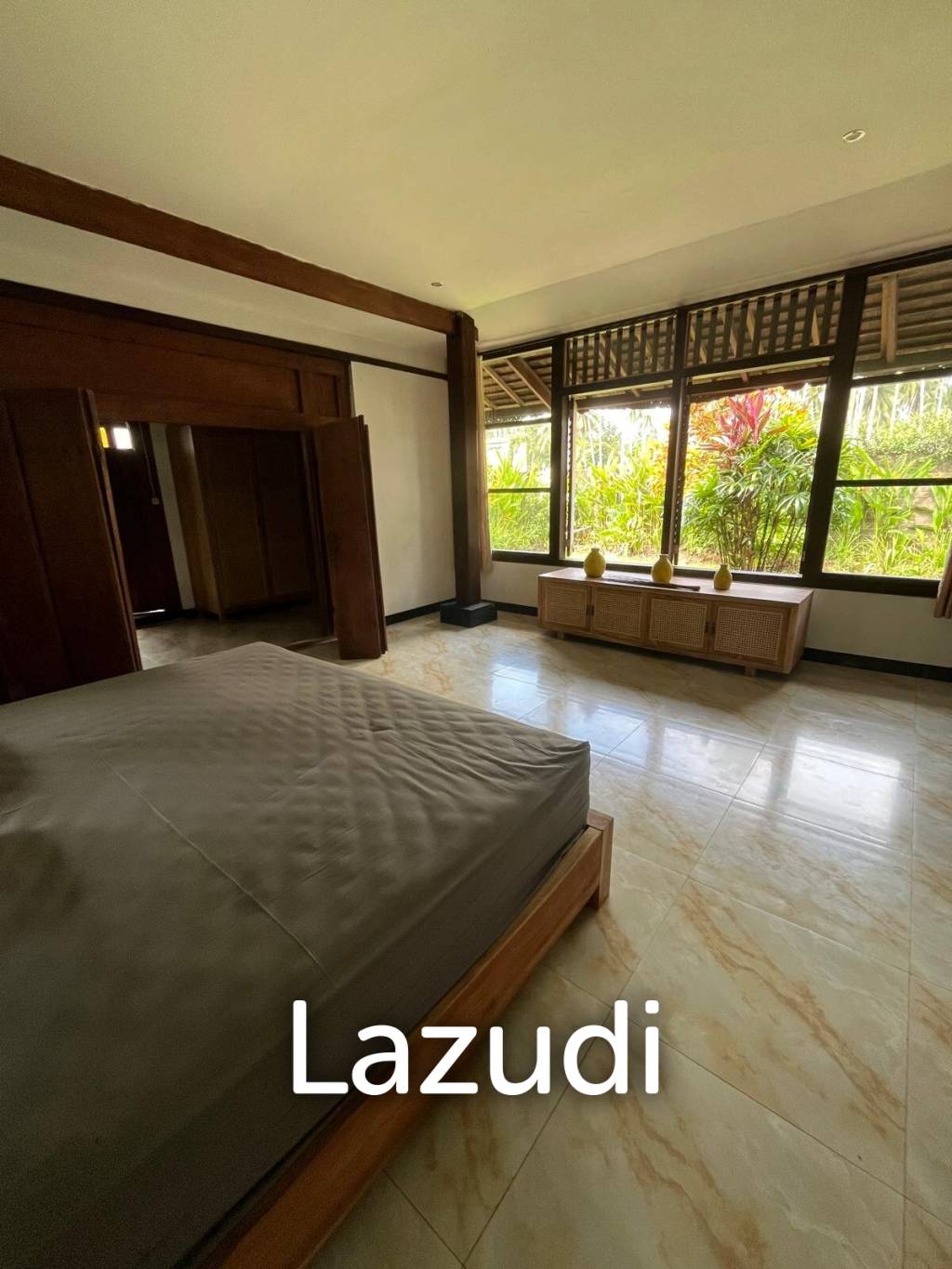 Oceanfront Freehold Property close to Balian Jembrana