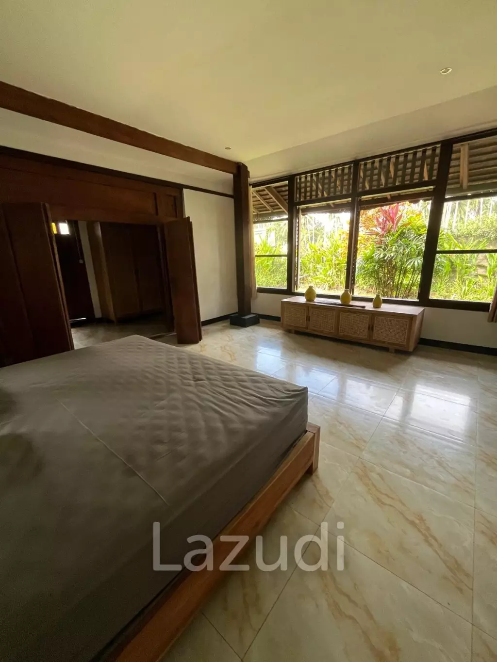 Oceanfront Freehold Property close to Balian Jembrana