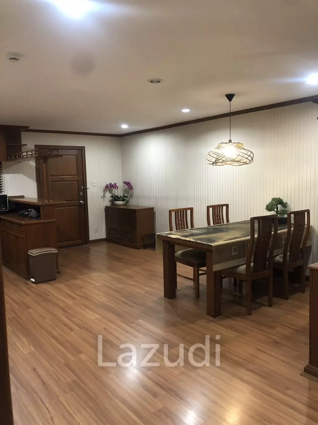 2 Bed 1 Bath 92 SQ.M Acadamia Grand Tower