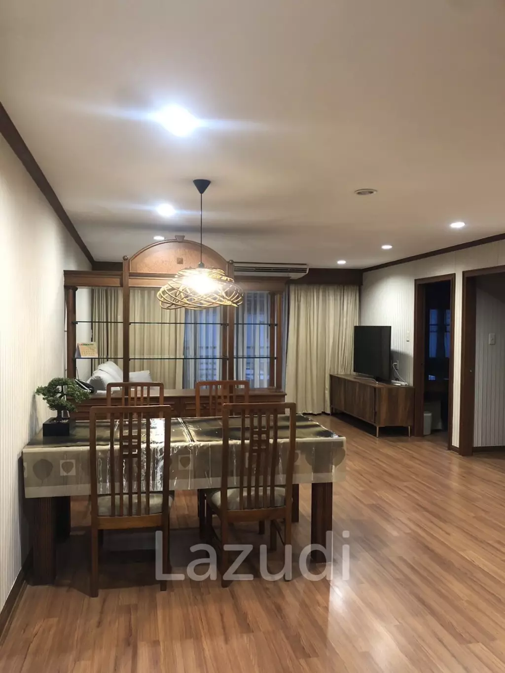 2 Bed 1 Bath 92 SQ.M Acadamia Grand Tower