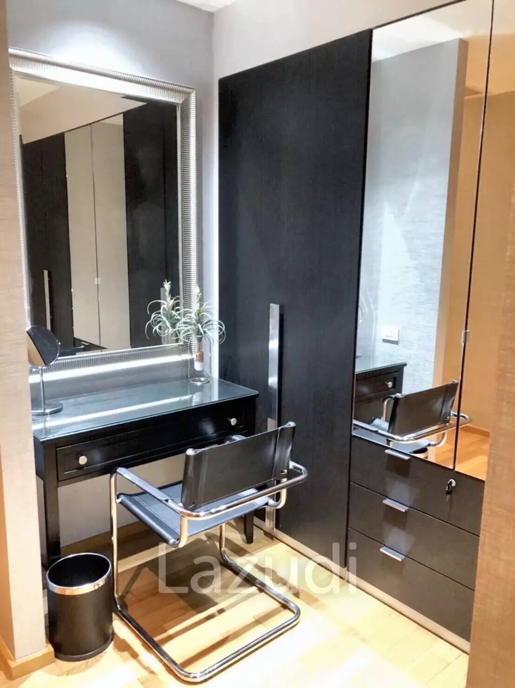 2 Bedroom 2 Bathroom 126 SQ.M The Emporio Place
