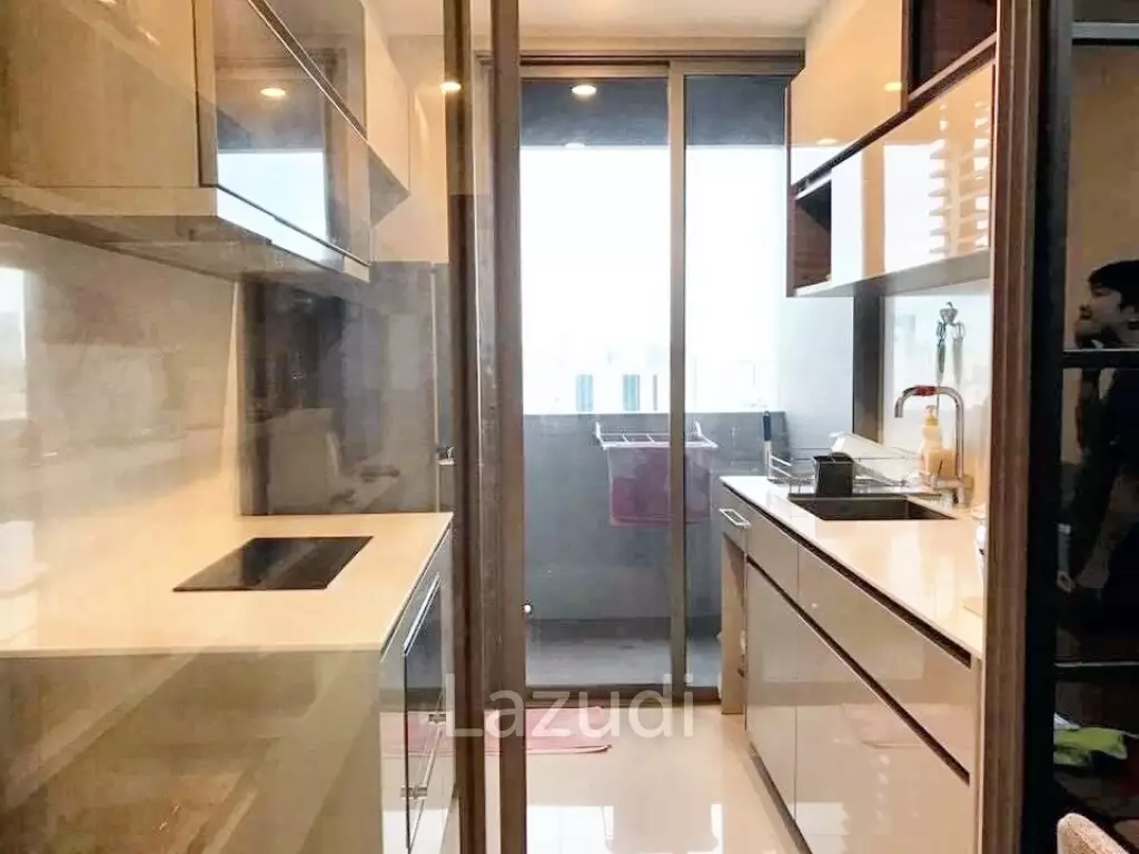 1 Bedroom 1 Bathroom 46 SQ.M The Room Rama 4