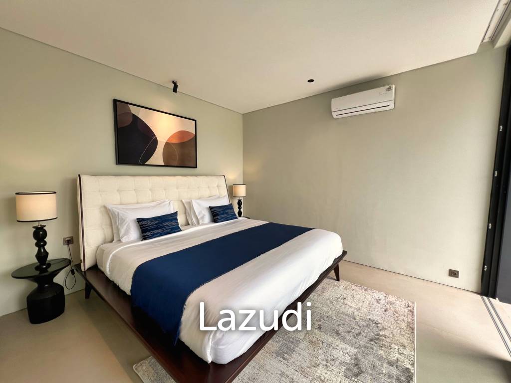BEACHSIDE LUXURY: 5-BEDROOM FREEHOLD VILLA IN PERERENAN