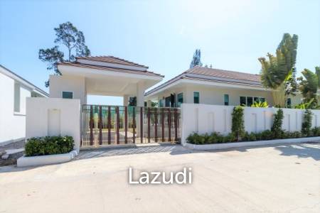 RED MOUNTAIN WOODLANDS : Modern good quality 3 bed pool villa