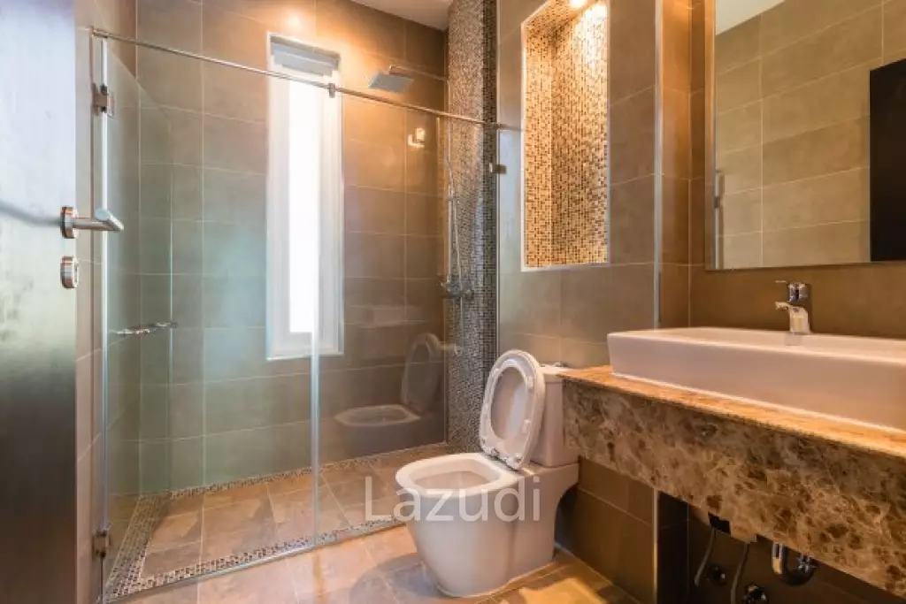RED MOUNTAIN WOODLANDS : Modern good quality 3 bed pool villa