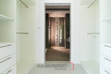 RED MOUNTAIN WOODLANDS : Modern good quality 3 bed pool villa