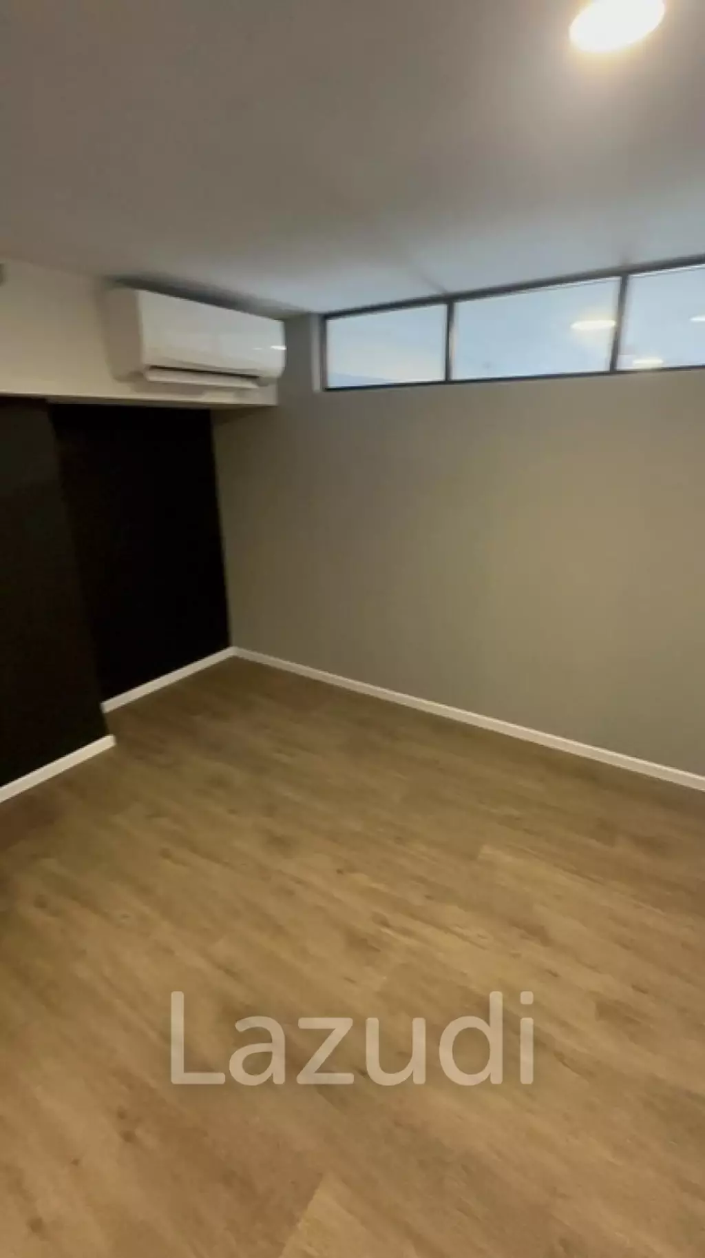 3 Bed 3 Bath 99 SQ.M Landmark @ MRTA Station