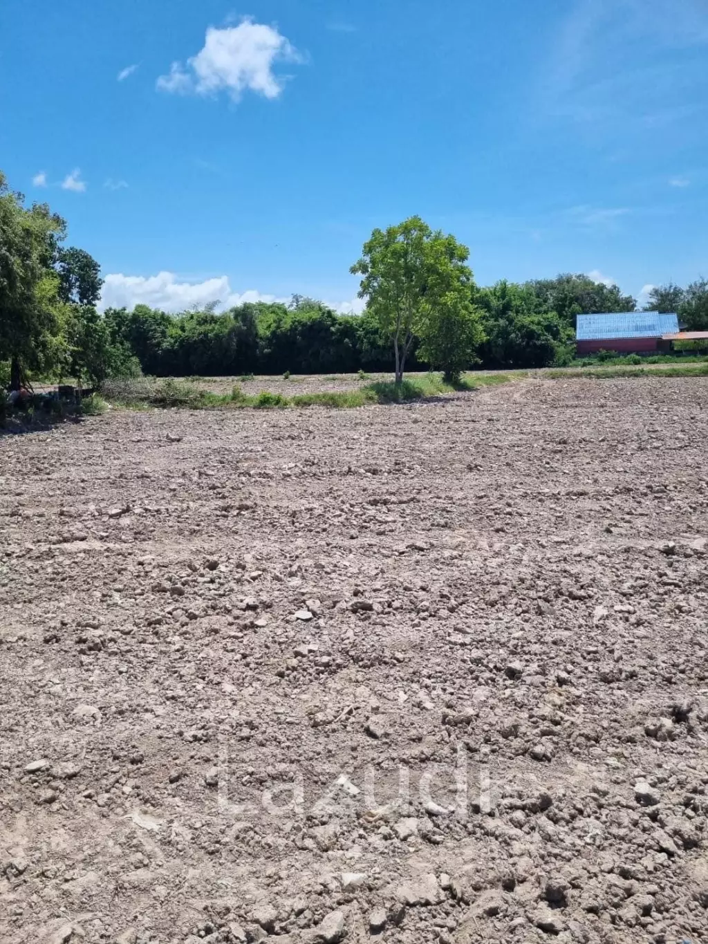 2,044 SQ.M. Beautiful Land Plot in Huay Yai