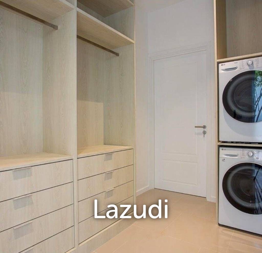 1,600 平方米 4 床 4 洗澡 别墅 对于 销售