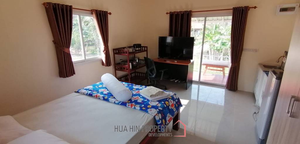 Pool villa on an impressively 6 Rai land plot and Fish Ponds