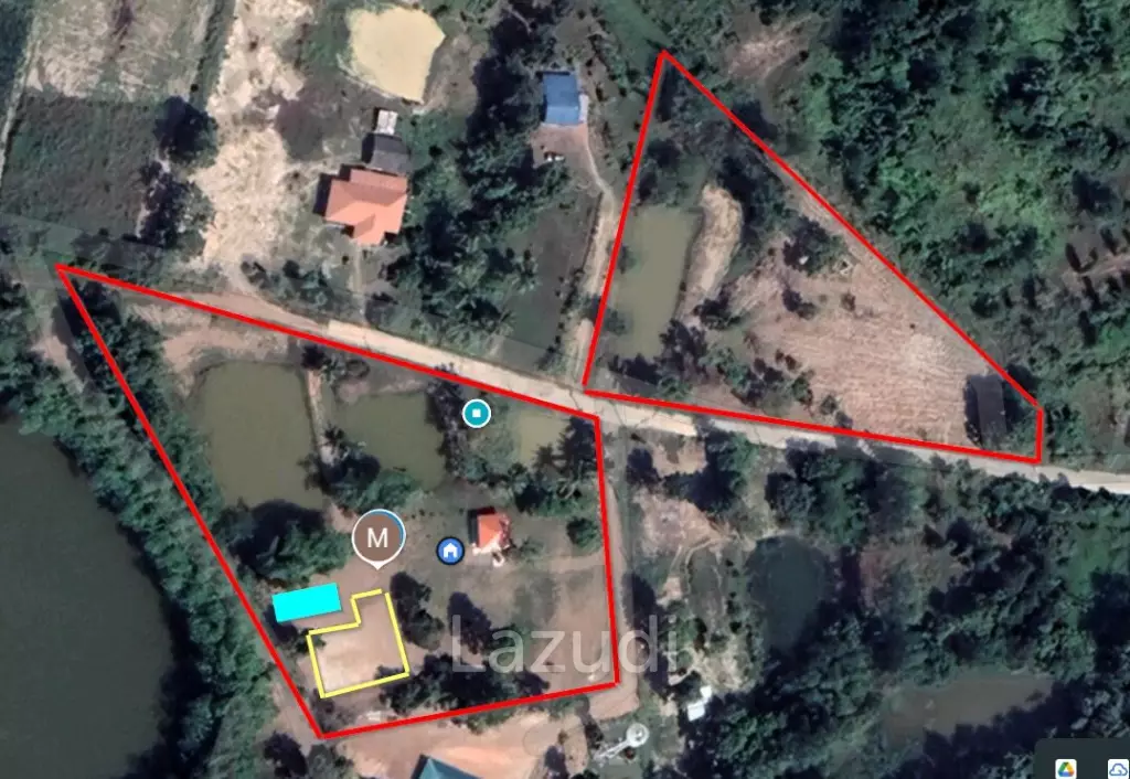 Pool villa on an impressively 6 Rai land plot and Fish Ponds