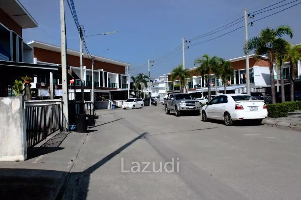 Townhouse for Sale in Chiang Rai