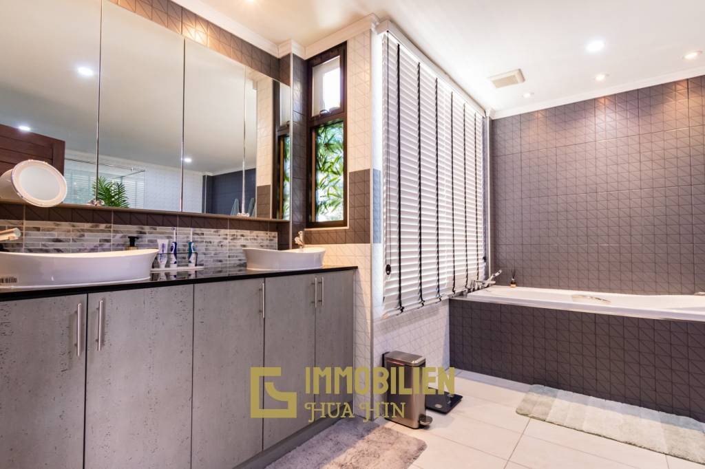 1,190 m² 4 Chambre 4 Salle de bain Villa Pour Vente