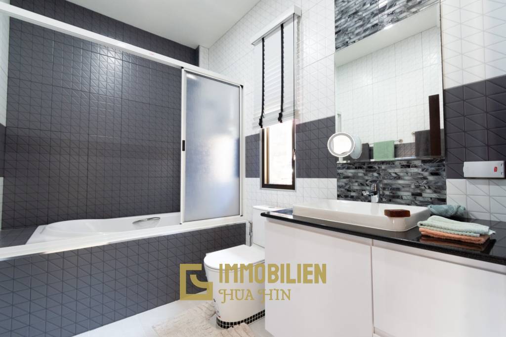 1,190 qm 4 Bett 4 Bad Villa Für Verkauf