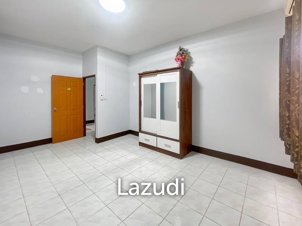 2 Storey 2 Bedroom Townhouse in soi 88