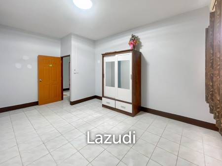 2 Storey 2 Bedroom Townhouse in soi 88