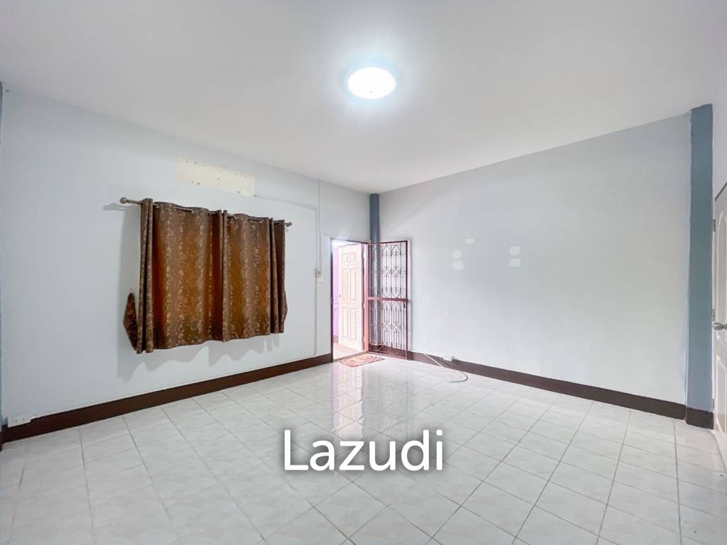 2 Storey 2 Bedroom Townhouse in soi 88